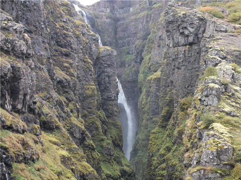 Island 2018 Glymur