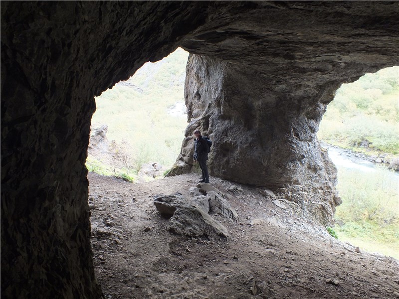 Island 2018 Glymur grotta